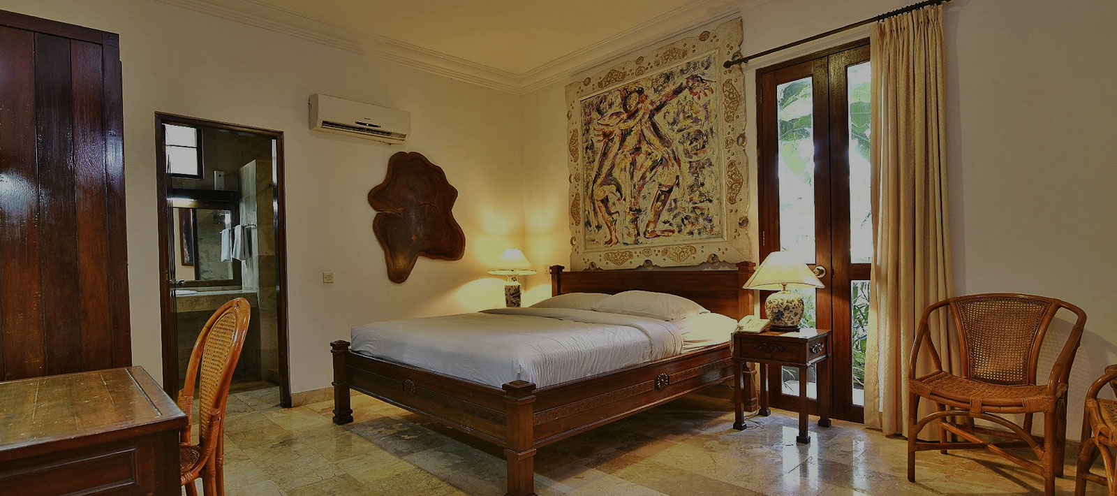 Hotel Sari Bunga Deluxe Room